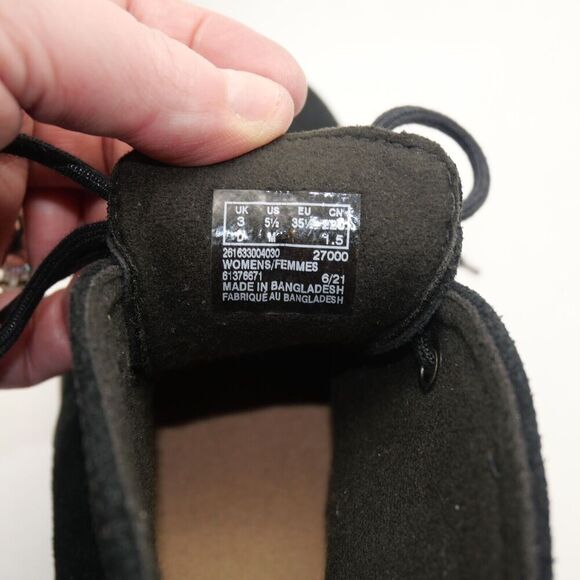 NEW Clarks Airabell Women's 5.5 Lace Up Ankle Chukka Boots Booties Black Suede - Picture 6 of 9